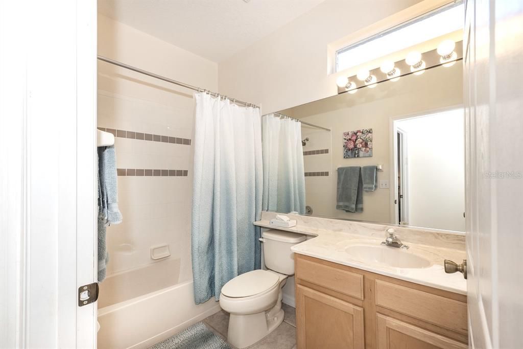 В аренду: $6,000 (3 спален, 2 ванн, 1751 Квадратных фут)