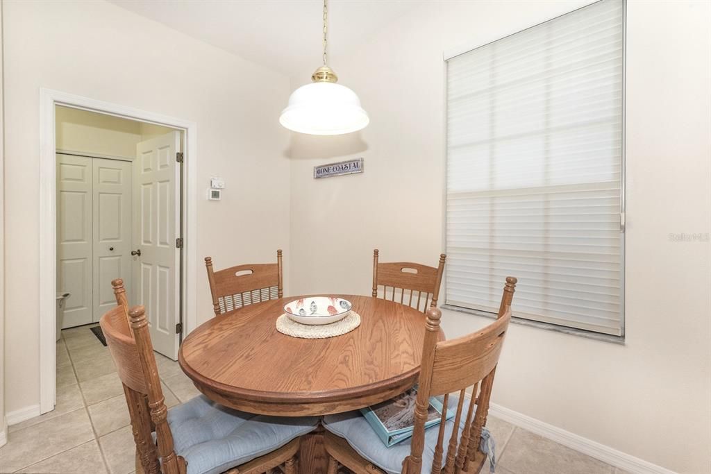 В аренду: $6,000 (3 спален, 2 ванн, 1751 Квадратных фут)