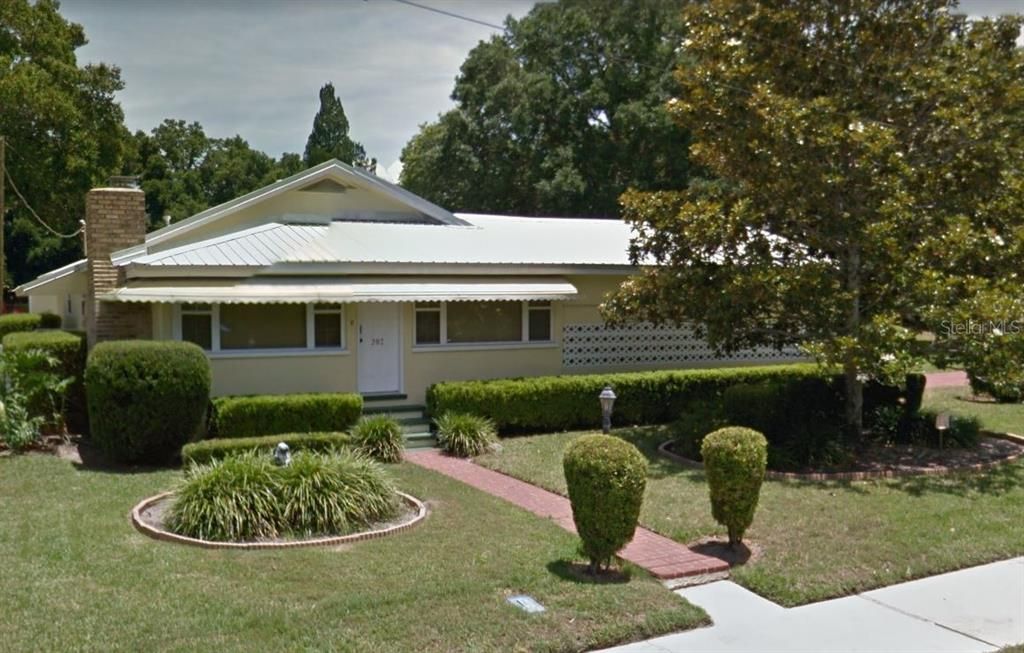 Recently Sold: $335,000 (3 beds, 4 baths, 2805 Square Feet)