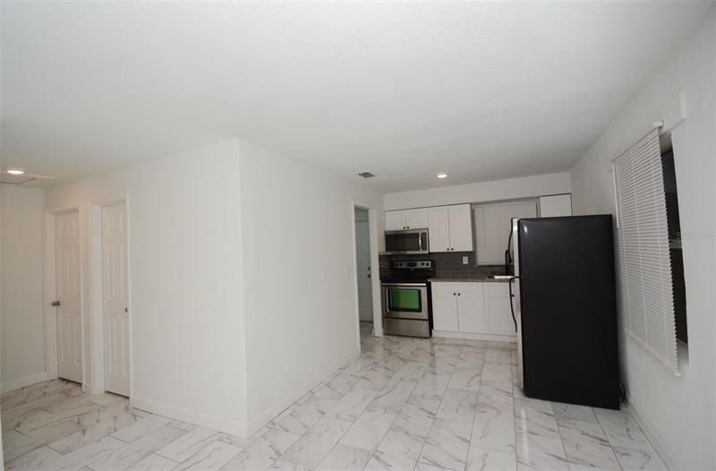 Recently Rented: $1,500 (2 beds, 2 baths, 1652 Square Feet)