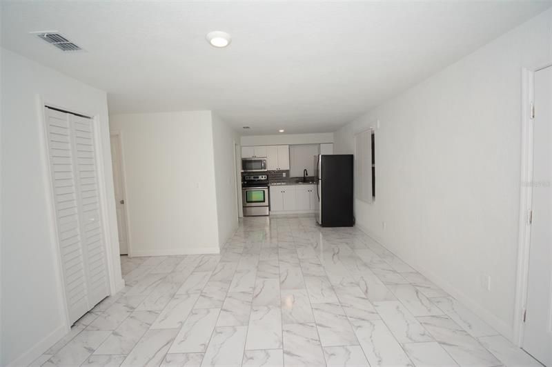 Recently Rented: $1,500 (2 beds, 2 baths, 1652 Square Feet)