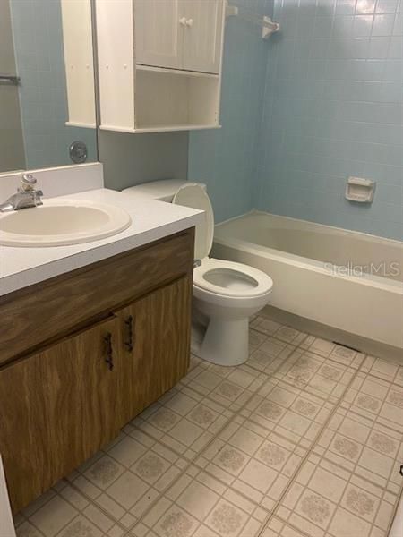 Недавно арендовано: $1,400 (2 спален, 2 ванн, 1036 Квадратных фут)