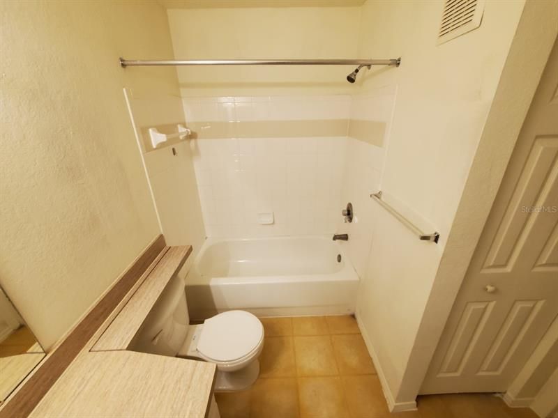 Недавно арендовано: $1,400 (2 спален, 2 ванн, 987 Квадратных фут)
