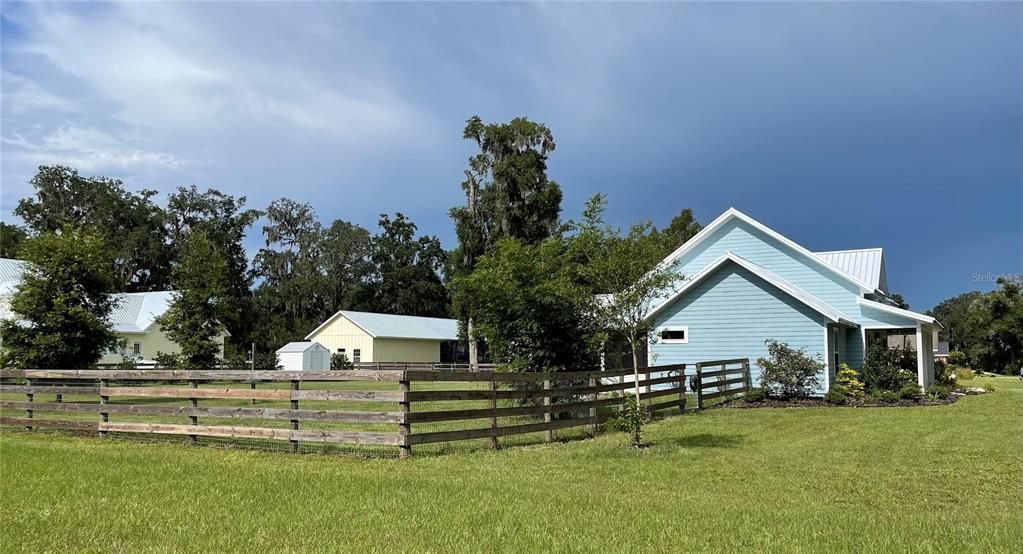 Vendido Recientemente: $409,900 (3 camas, 2 baños, 1873 Pies cuadrados)