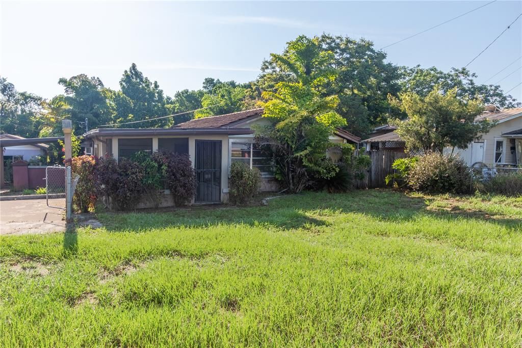 Recently Sold: $99,500 (3 beds, 1 baths, 1213 Square Feet)