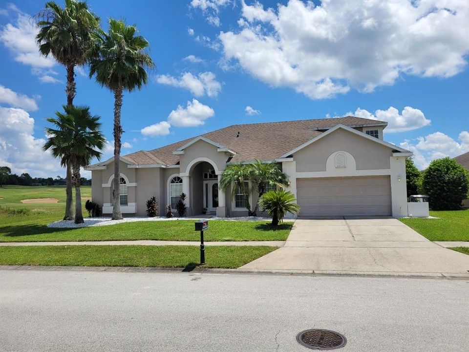 Recently Sold: $555,000 (5 beds, 3 baths, 2865 Square Feet)