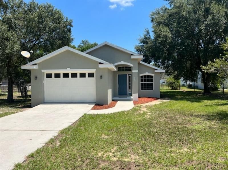 Recently Sold: $239,900 (3 beds, 2 baths, 1769 Square Feet)
