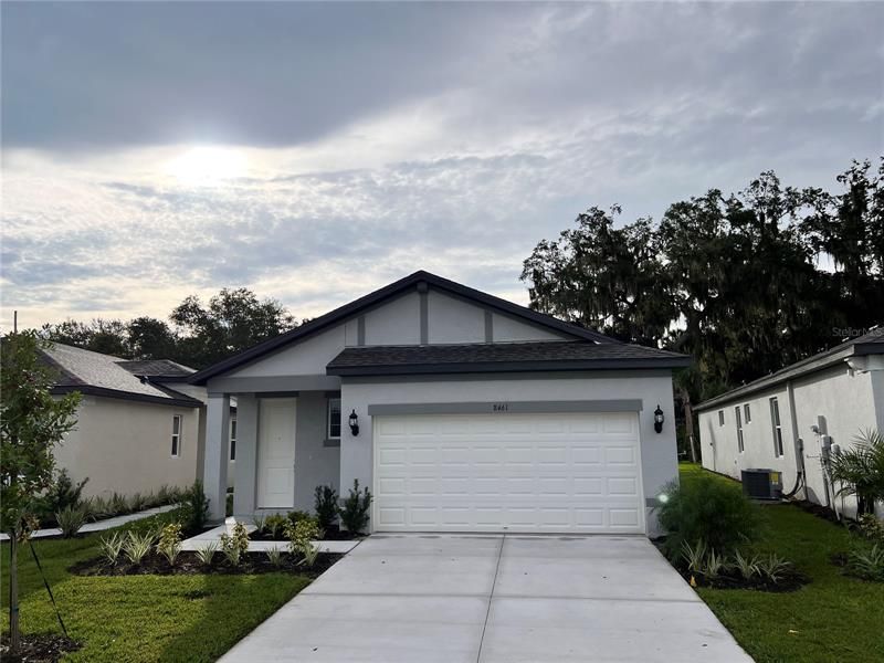 Recently Sold: $331,200 (3 beds, 2 baths, 1623 Square Feet)