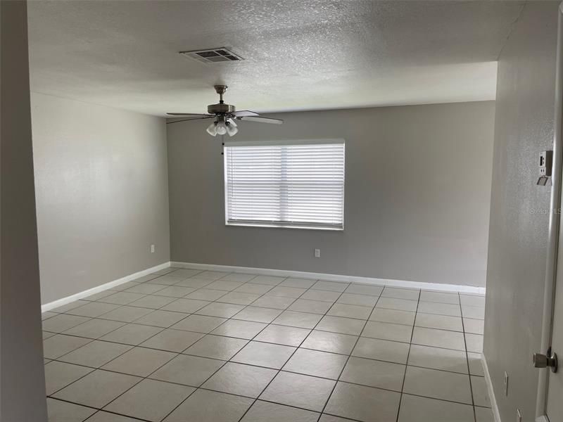 Recently Rented: $1,699 (3 beds, 2 baths, 1208 Square Feet)