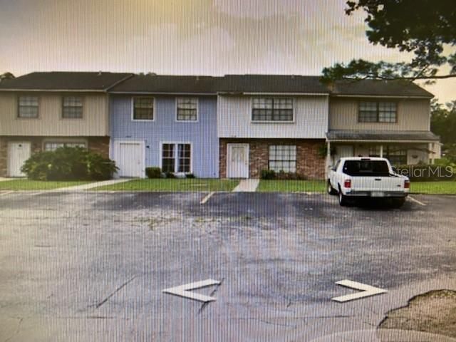 Recently Sold: $165,000 (2 beds, 1 baths, 960 Square Feet)