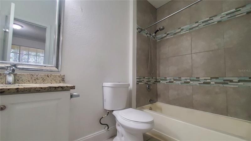 Recently Sold: $165,000 (1 beds, 1 baths, 674 Square Feet)