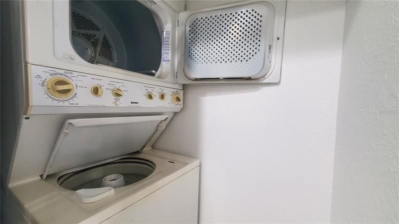 Vendido Recientemente: $165,000 (1 camas, 1 baños, 674 Pies cuadrados)