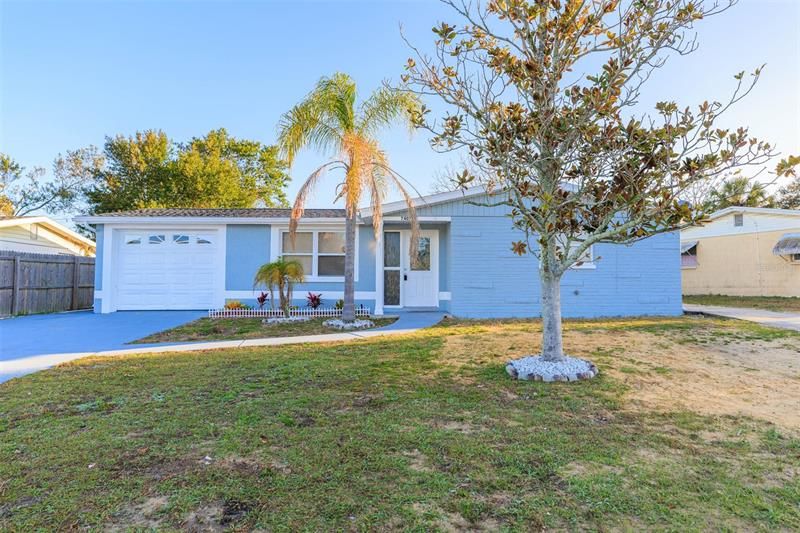 Recently Rented: $1,545 (2 beds, 2 baths, 954 Square Feet)
