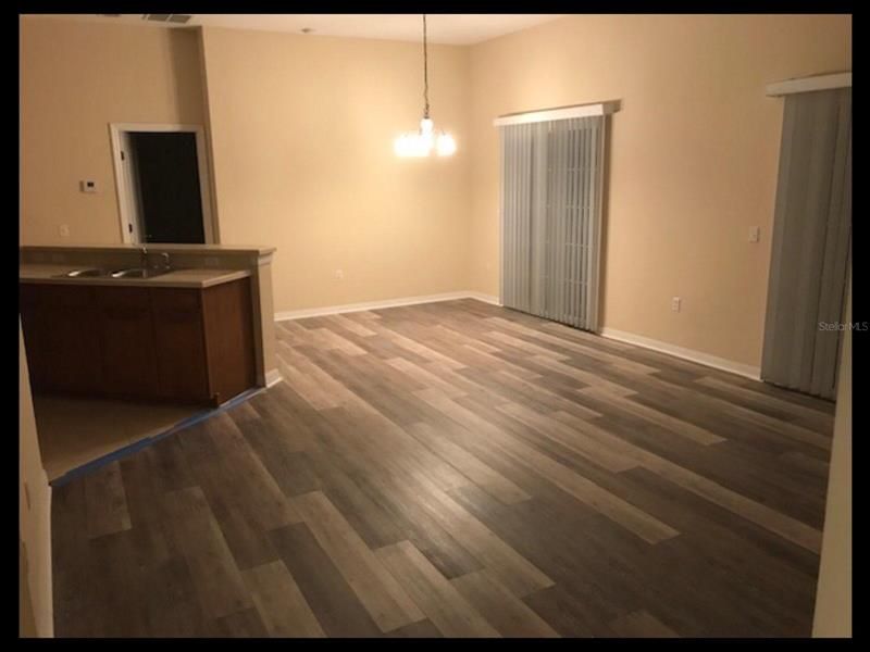 Recently Rented: $1,600 (2 beds, 2 baths, 1316 Square Feet)