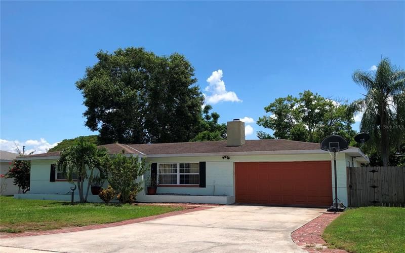 Recently Sold: $399,000 (3 beds, 2 baths, 1658 Square Feet)