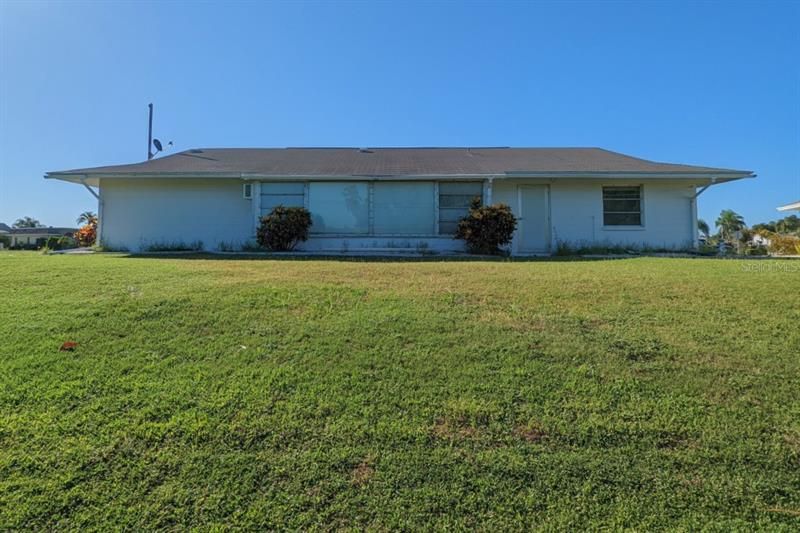 Recently Sold: $175,000 (3 beds, 2 baths, 1402 Square Feet)