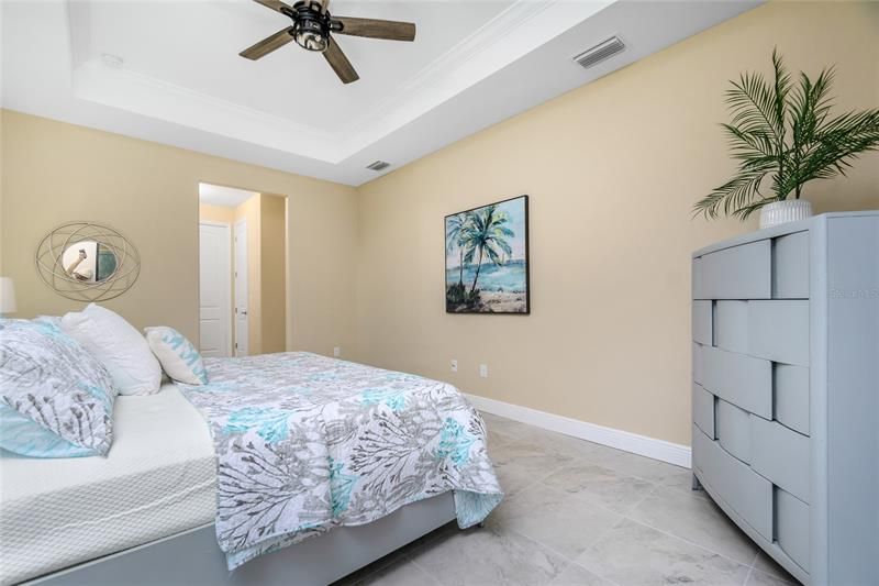 Recently Sold: $619,000 (3 beds, 2 baths, 1810 Square Feet)