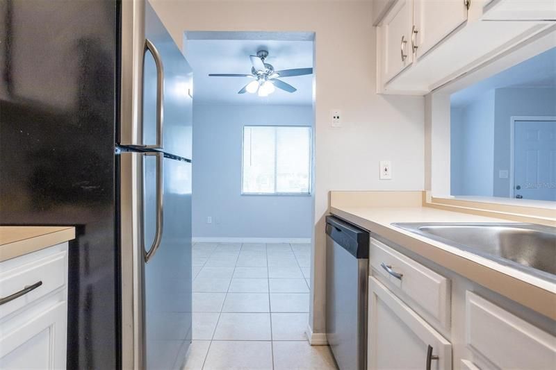 Recently Sold: $130,000 (2 beds, 2 baths, 868 Square Feet)
