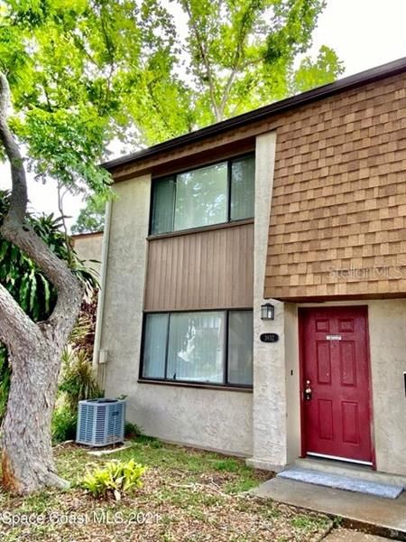 Recently Rented: $1,695 (3 beds, 2 baths, 1520 Square Feet)