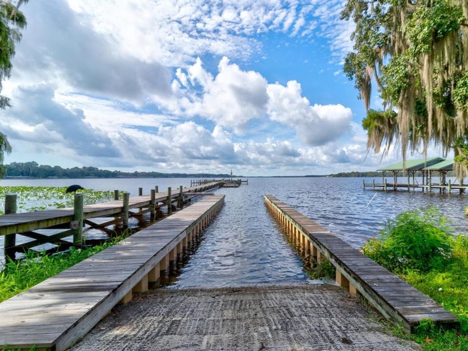 Private Community Boat Ramp on St. Johns River