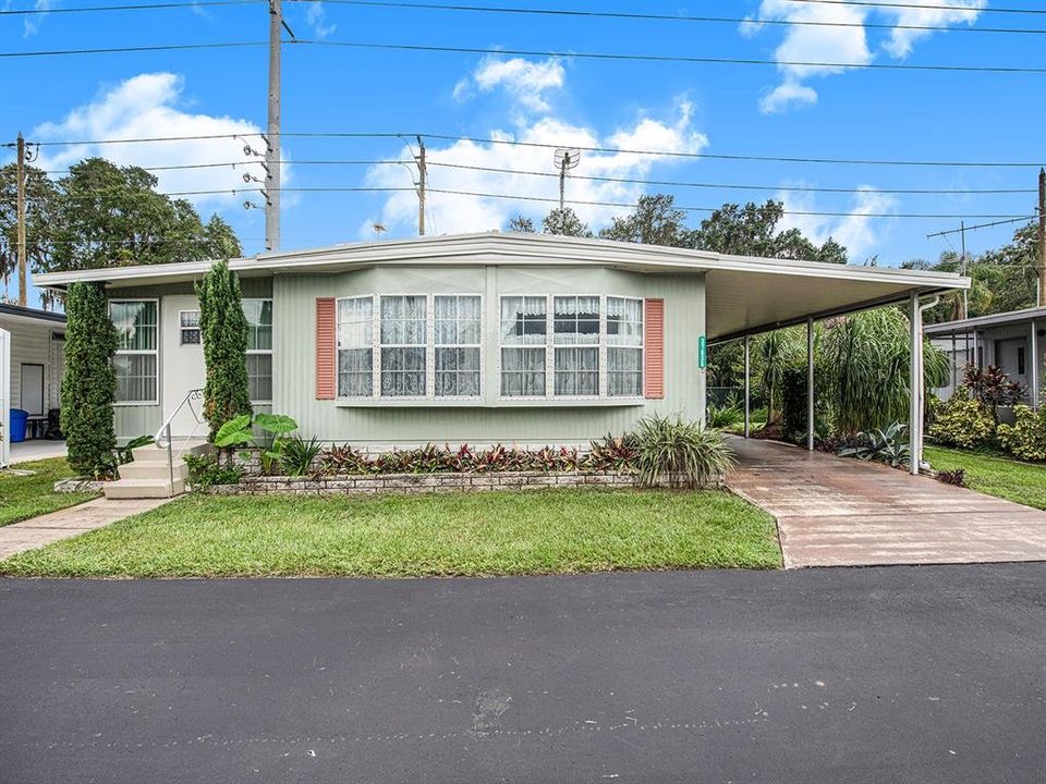 Vendido Recientemente: $110,000 (2 camas, 2 baños, 976 Pies cuadrados)