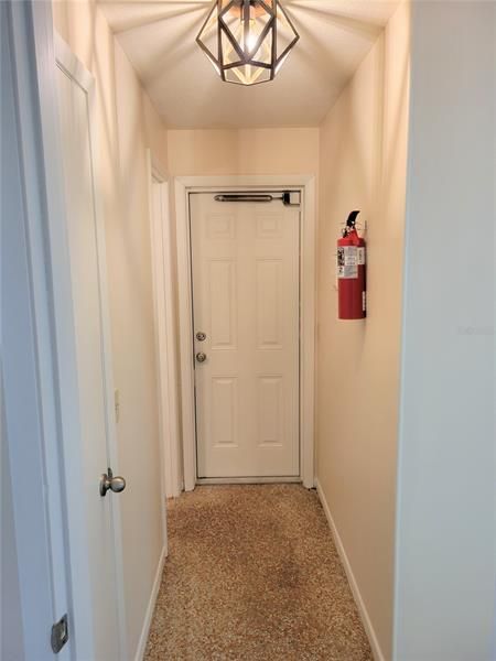 Recently Rented: $1,875 (1 beds, 1 baths, 650 Square Feet)