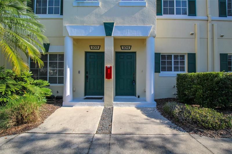Recently Sold: $254,900 (2 beds, 2 baths, 1429 Square Feet)