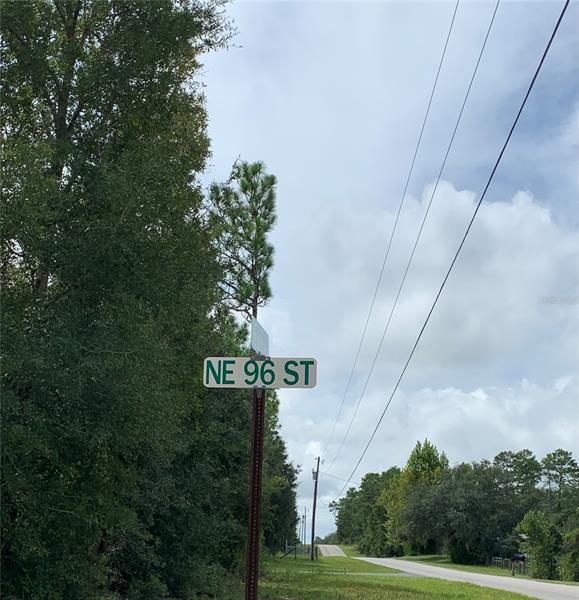 Public road sign NE 96th. St