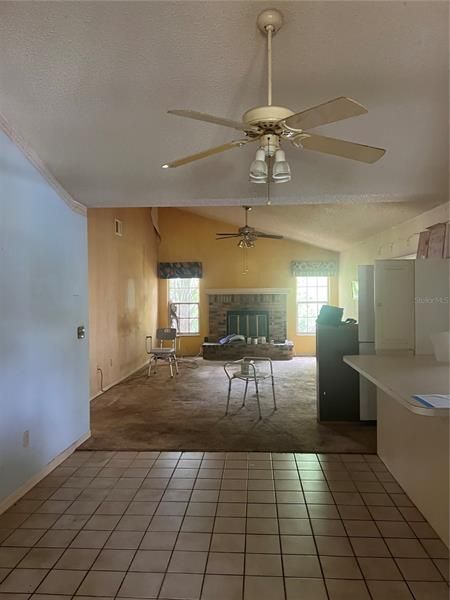 Active With Contract: $350,000 (3 beds, 2 baths, 2184 Square Feet)