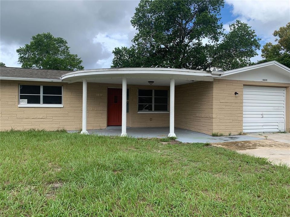 Recently Sold: $140,000 (2 beds, 1 baths, 1088 Square Feet)