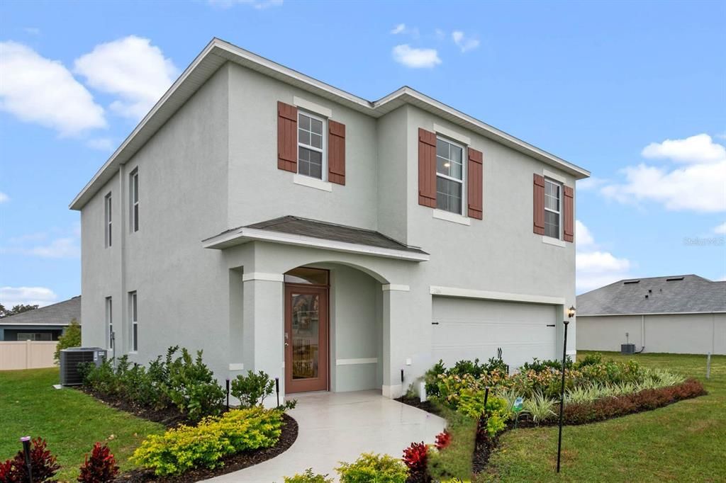 Recently Sold: $369,990 (5 beds, 3 baths, 2447 Square Feet)