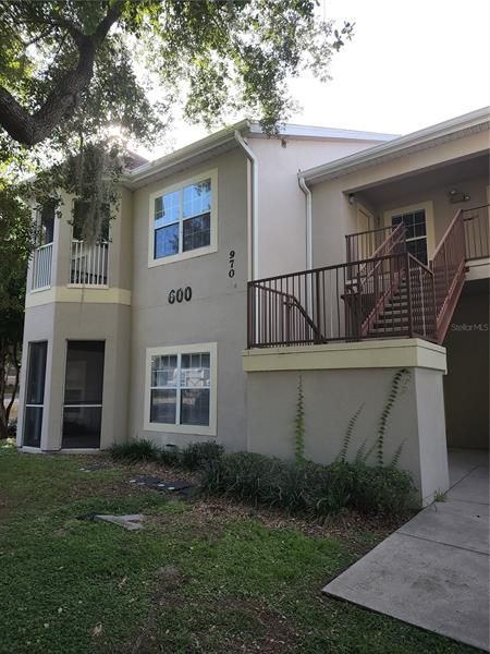Recently Sold: $145,000 (2 beds, 2 baths, 1034 Square Feet)