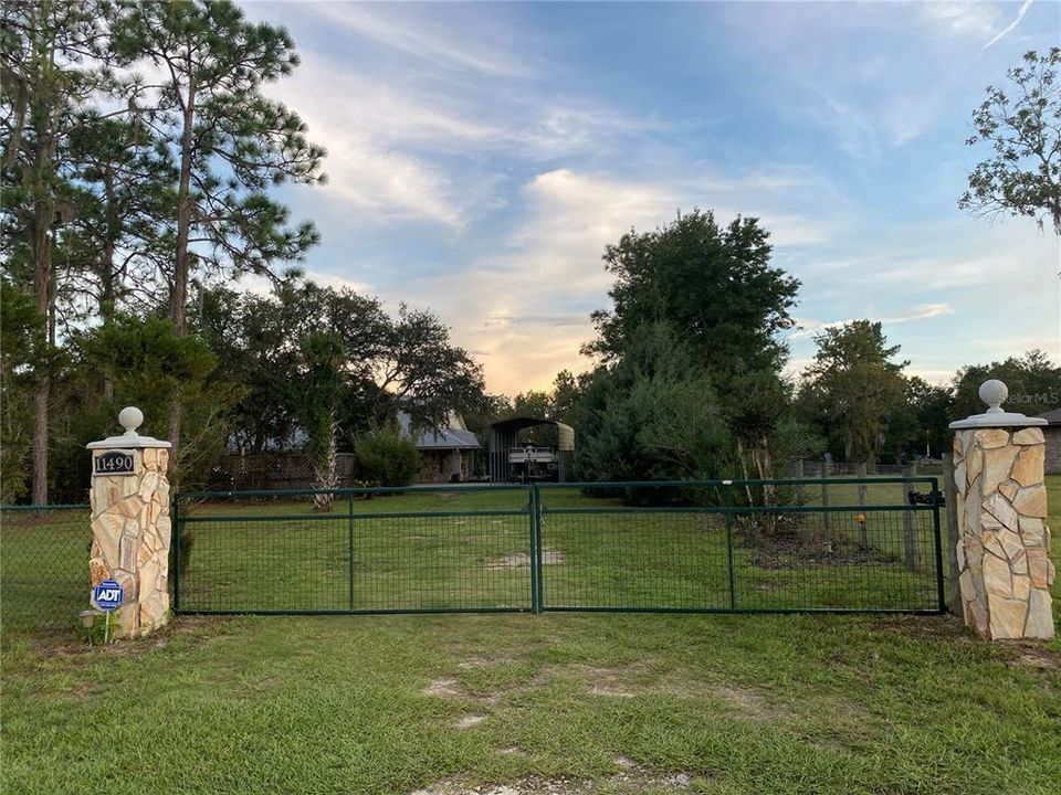 Double Gate-1 Entrance