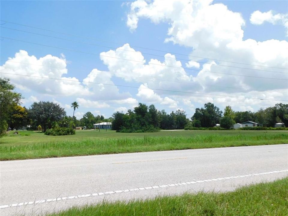 待售: $159,000 (0.65 acres)