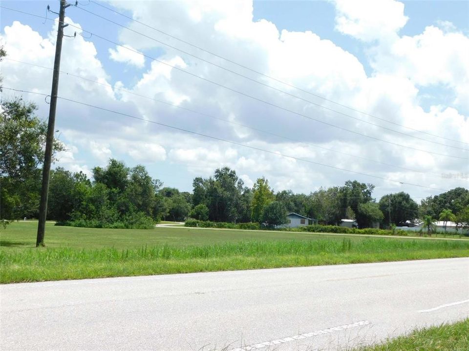 待售: $159,000 (0.65 acres)