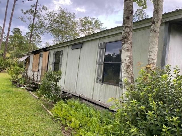 Recently Sold: $24,900 (3 beds, 2 baths, 1300 Square Feet)