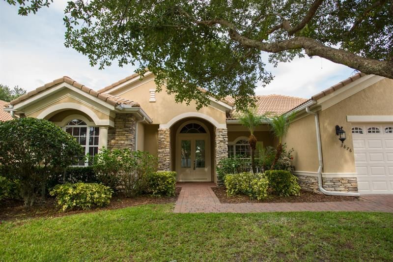 Recently Sold: $440,000 (4 beds, 3 baths, 2458 Square Feet)
