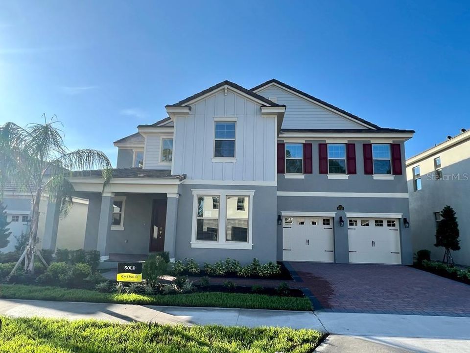 Recently Sold: $965,000 (5 beds, 3 baths, 3911 Square Feet)