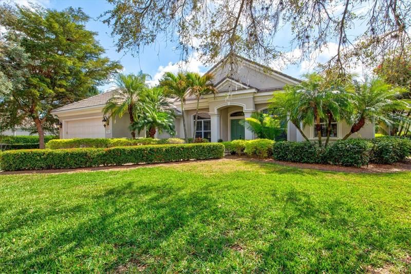 Recently Sold: $1,395,000 (4 beds, 4 baths, 4200 Square Feet)