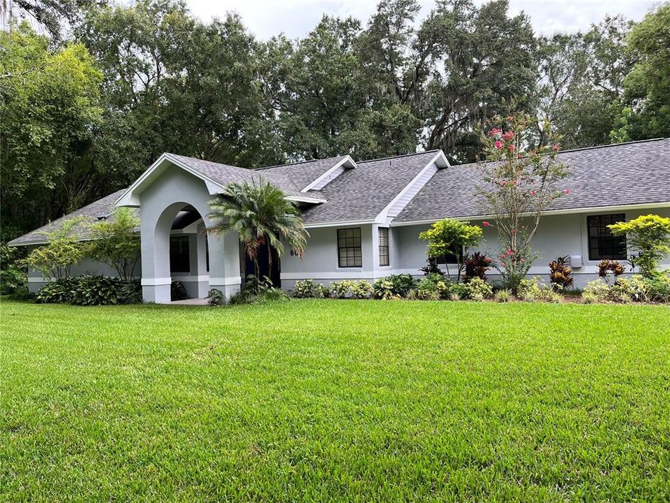 Front Oversized Homesite