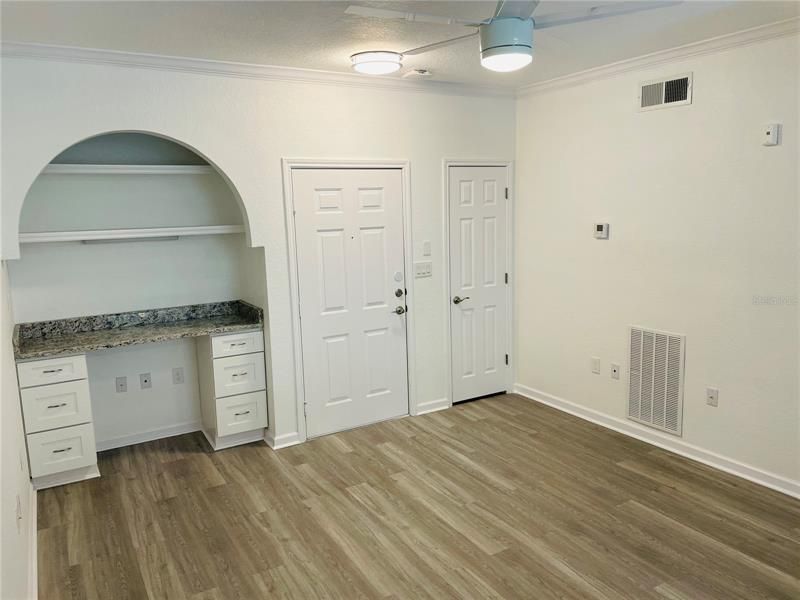 Recently Rented: $1,650 (1 beds, 1 baths, 664 Square Feet)