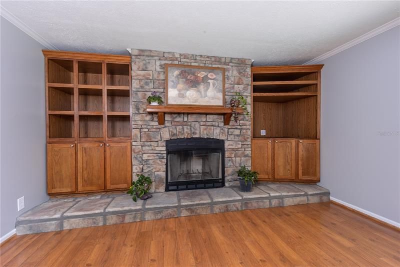 Living Room Fireplace with Built-Ins