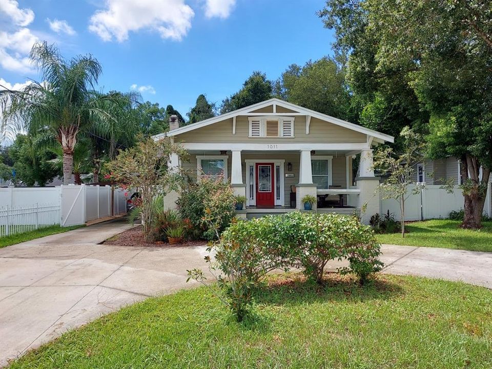 Vendido Recientemente: $454,000 (4 camas, 3 baños, 1644 Pies cuadrados)