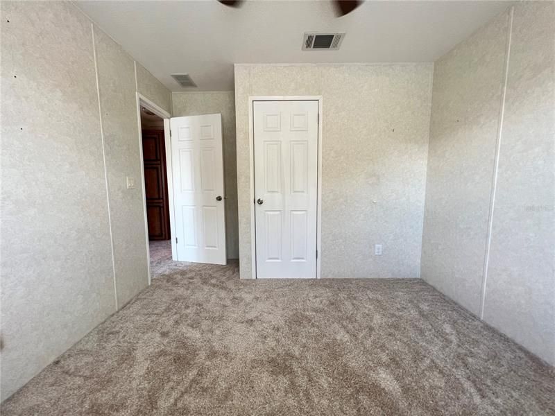 Recently Sold: $175,000 (3 beds, 2 baths, 1188 Square Feet)