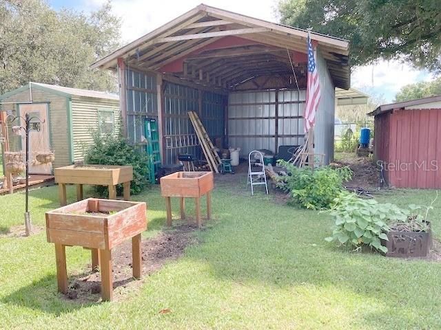 Recently Sold: $250,000 (3 beds, 1 baths, 1242 Square Feet)