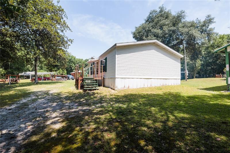 Recently Sold: $289,000 (3 beds, 2 baths, 1404 Square Feet)