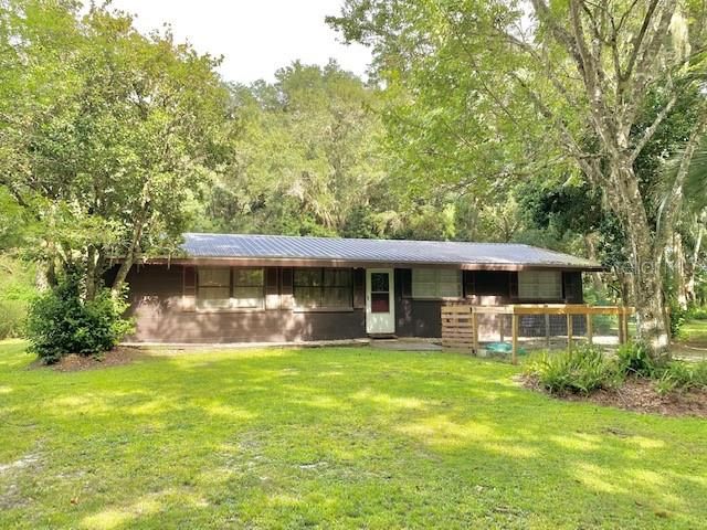 最近售出: $259,900 (3 贝兹, 2 浴室, 1592 平方英尺)