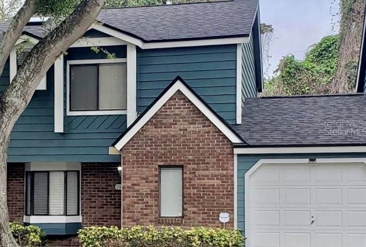 最近售出: $220,000 (2 贝兹, 2 浴室, 1068 平方英尺)