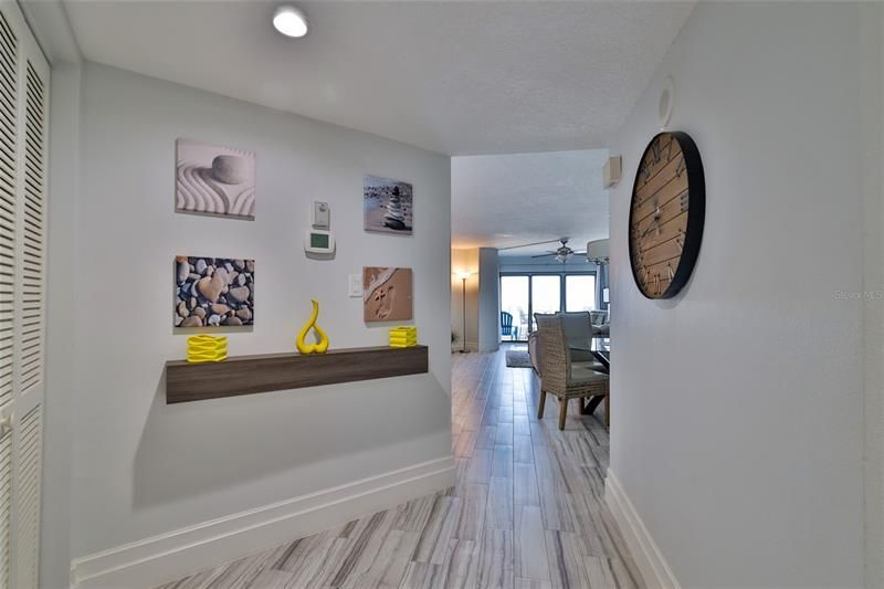 Recently Sold: $739,900 (2 beds, 2 baths, 1213 Square Feet)