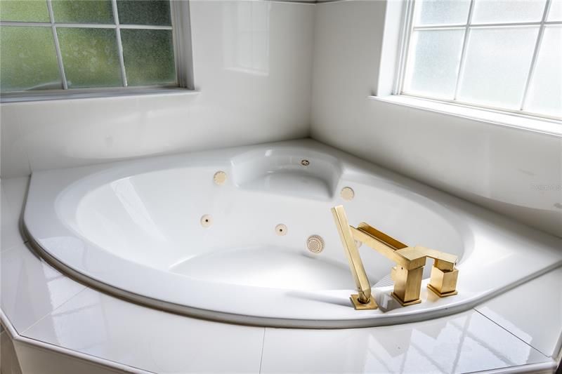 Недавно арендовано: $7,900 (5 спален, 4 ванн, 3381 Квадратных фут)